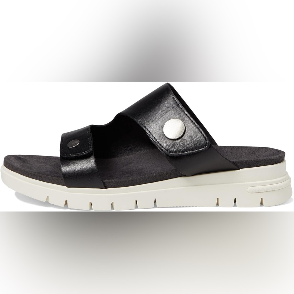 David Tate Black and White Slide Sandals